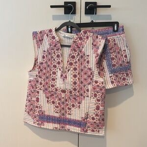 Zara quilted, embroidered set.